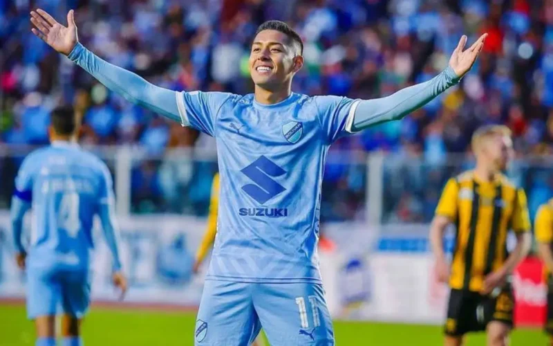 اتفاق رسمي.. الوداد يحسم صفقة انتقال راميرو فاكا من بوليفار البوليفي